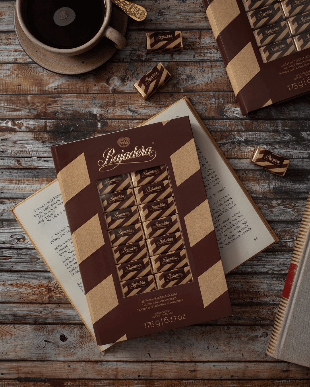 kras-bajadera-u-obliku-knjige (2)