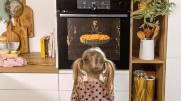 gorenje-djevojcica-pored-pecnice