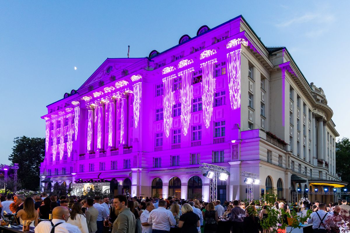 100-godina-esplanade