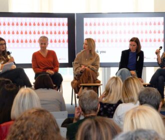 panel-menstruacija-na-poslu