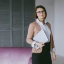 zena-na-poslu